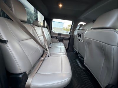 2017 Ford Super Duty F-350 DRW Lariat