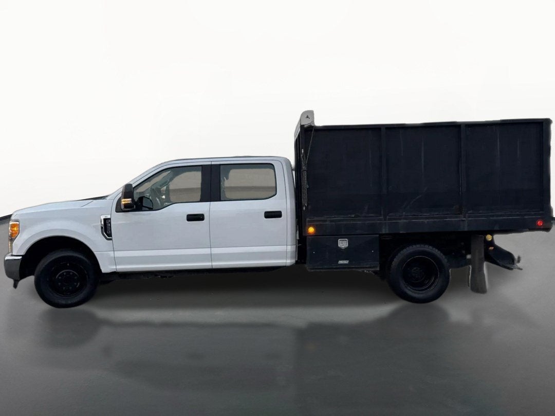 2017 Ford Super Duty F-350 DRW Lariat