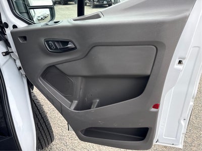2022 Ford Transit Cutaway Base