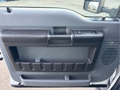 2014 Ford Super Duty F-550 DRW XL