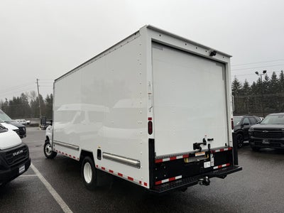 2022 Ford E-Series Cutaway E-350