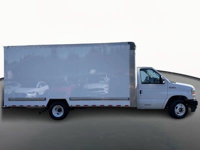 2022 Ford E-Series Cutaway E-350