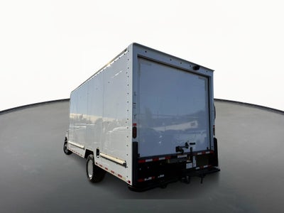 2022 Ford E-Series Cutaway E-350