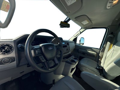 2023 Ford E-Series Cutaway E-350