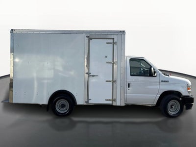 2023 Ford E-Series Cutaway E-350