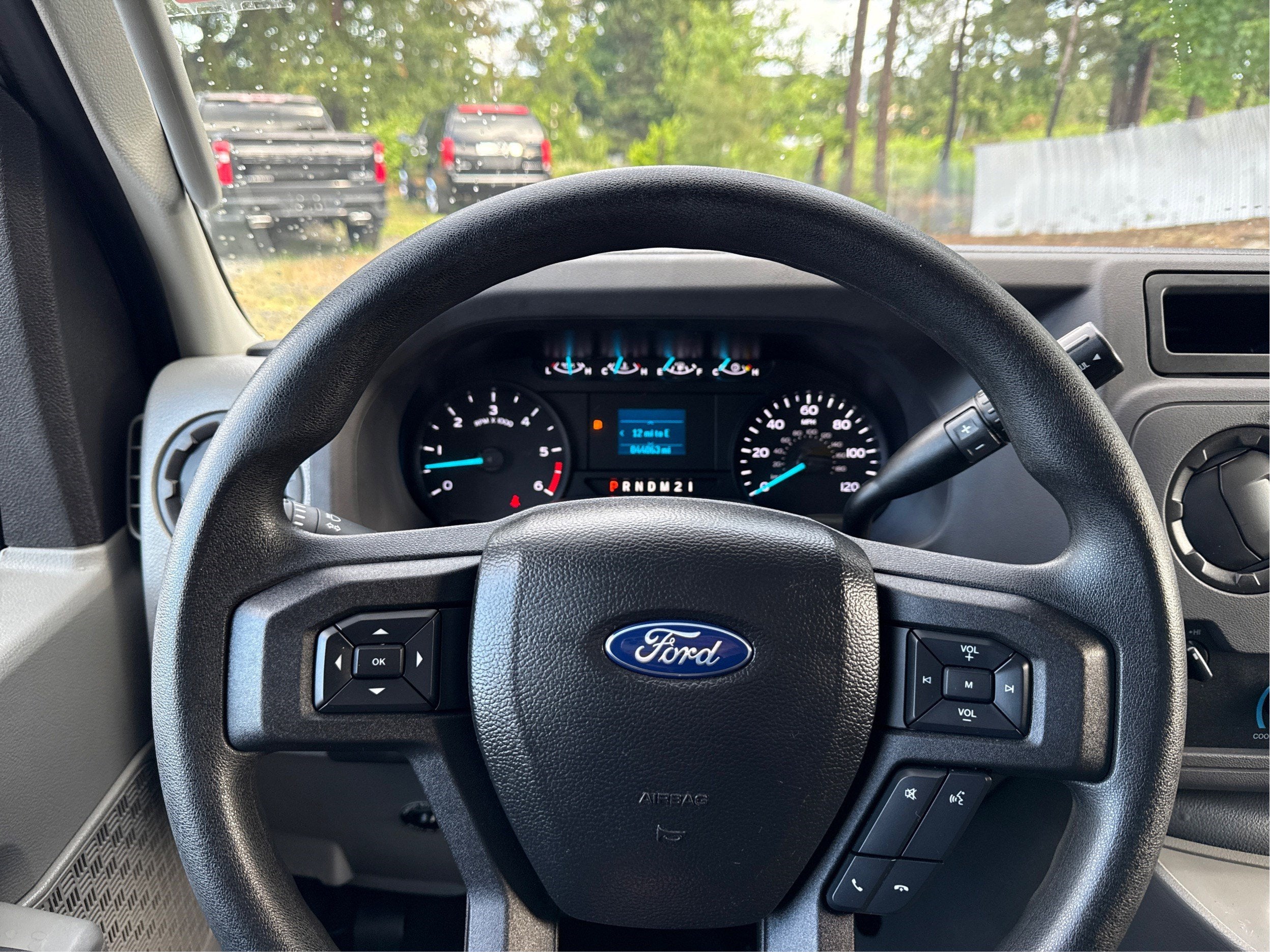 2022 Ford E-Series Cutaway E-350