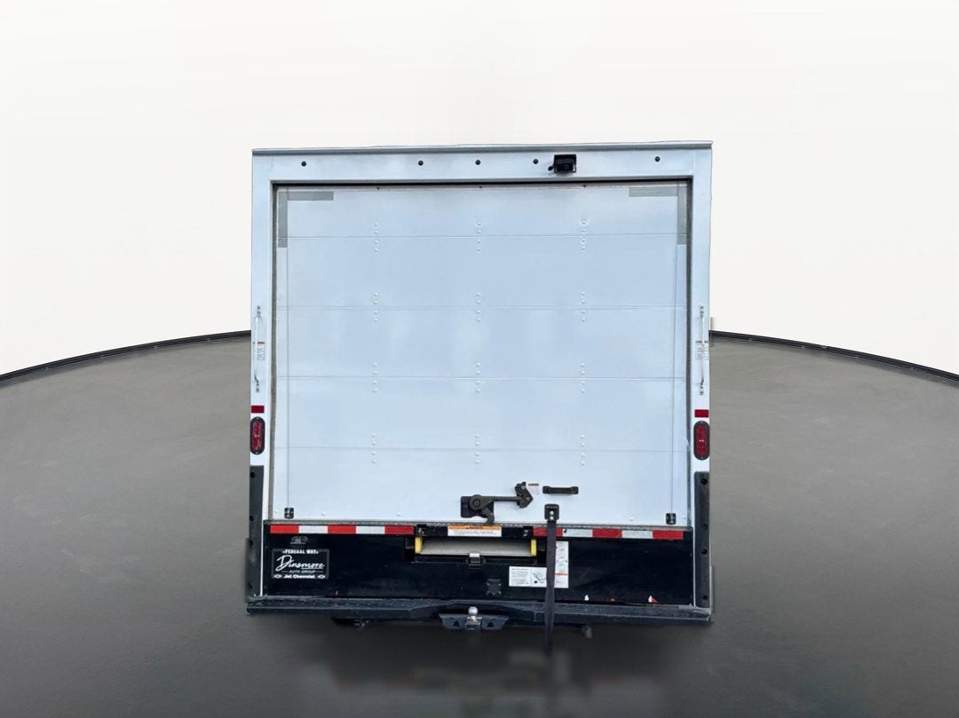 2022 Ford E-Series Cutaway E-350