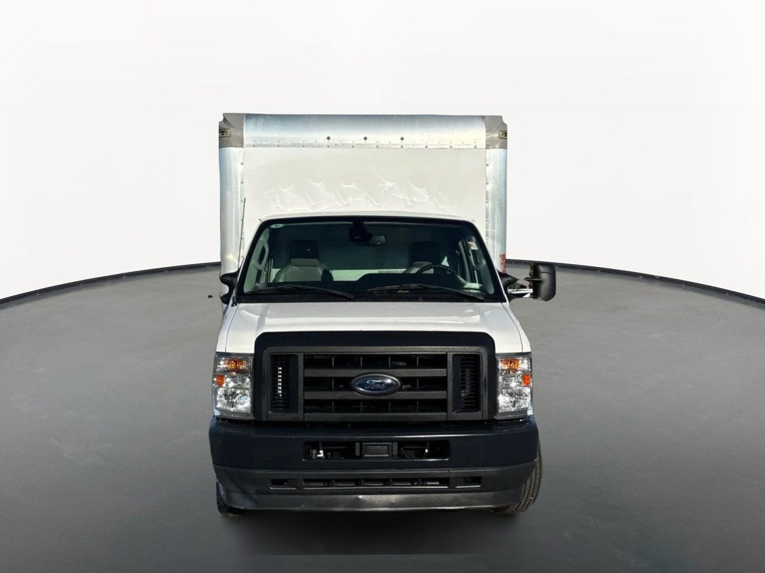 2023 Ford E-Series Cutaway E-350