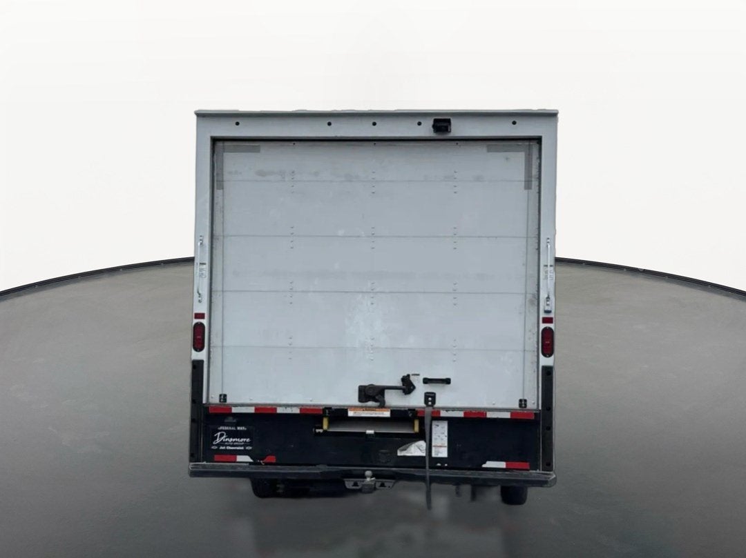 2022 Ford E-Series Cutaway E-350