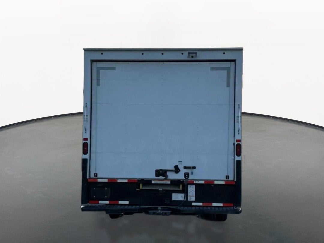 2023 Ford E-Series Cutaway E-350