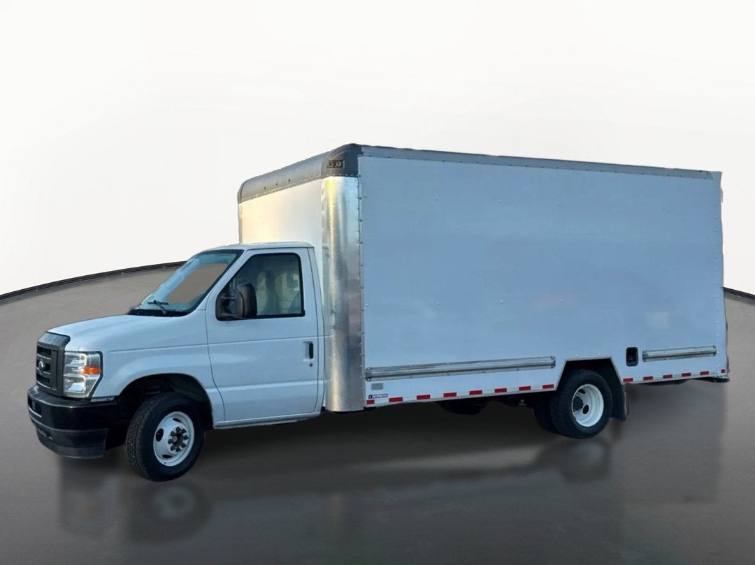 2023 Ford E-Series Cutaway E-350