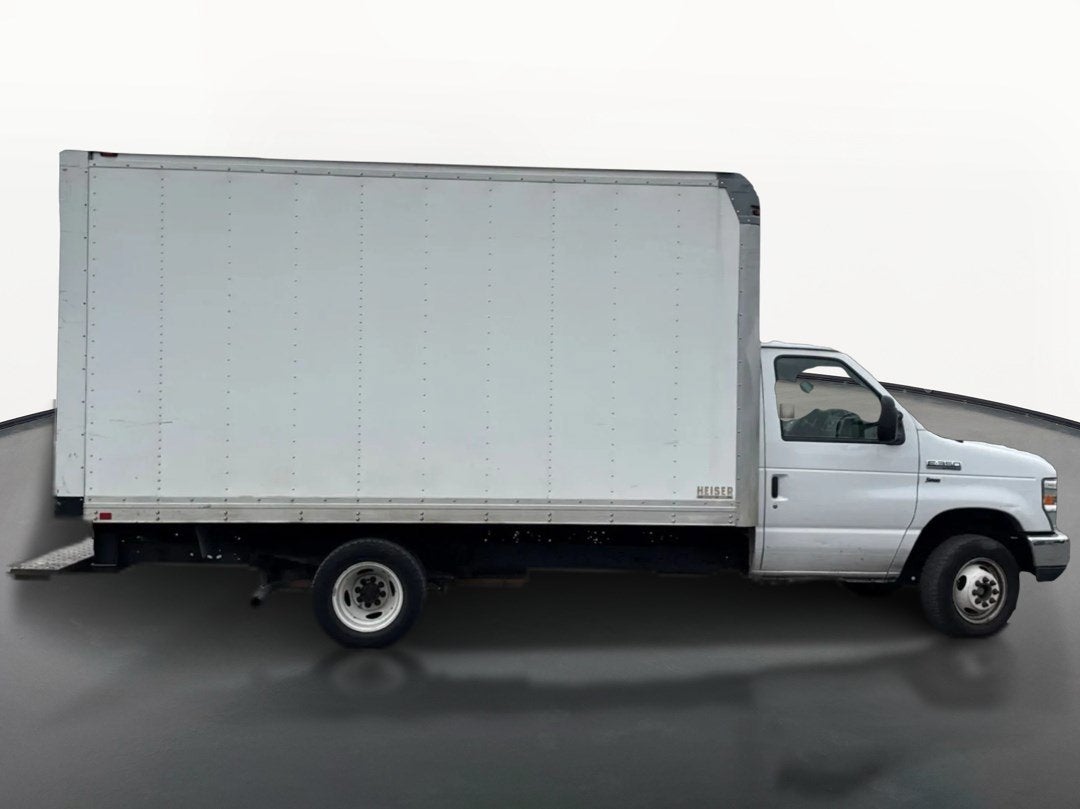 2015 Ford Econoline Commercial Cuta E-350 SUPER DUTY