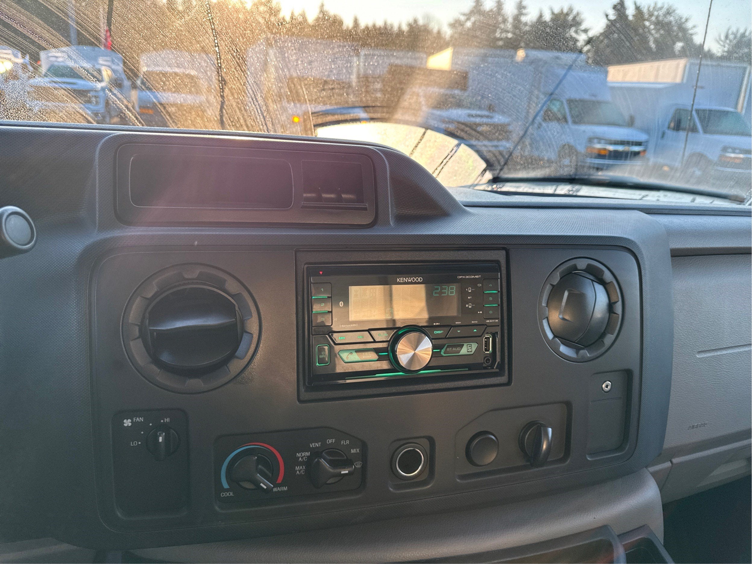 2015 Ford Econoline Commercial Cuta E-350 SUPER DUT