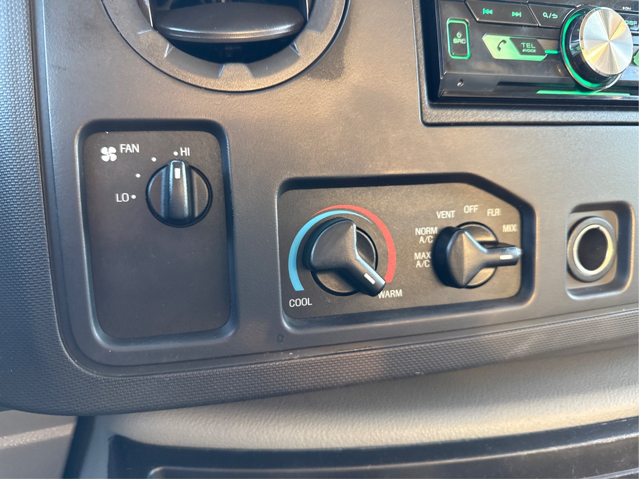 2015 Ford Econoline Commercial Cuta E-350 SUPER DUT