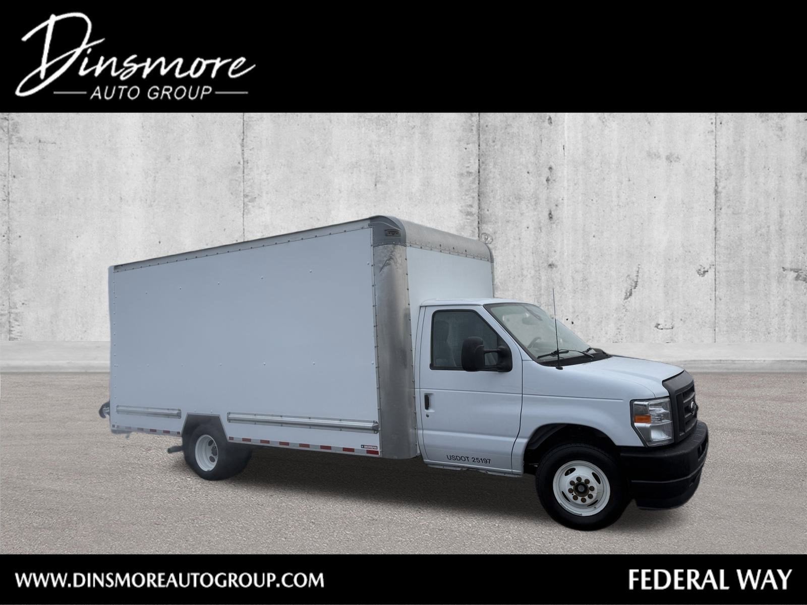 2024 Ford E-Series Cutaway Base