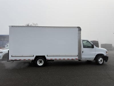 2024 Ford E-Series Cutaway E-350