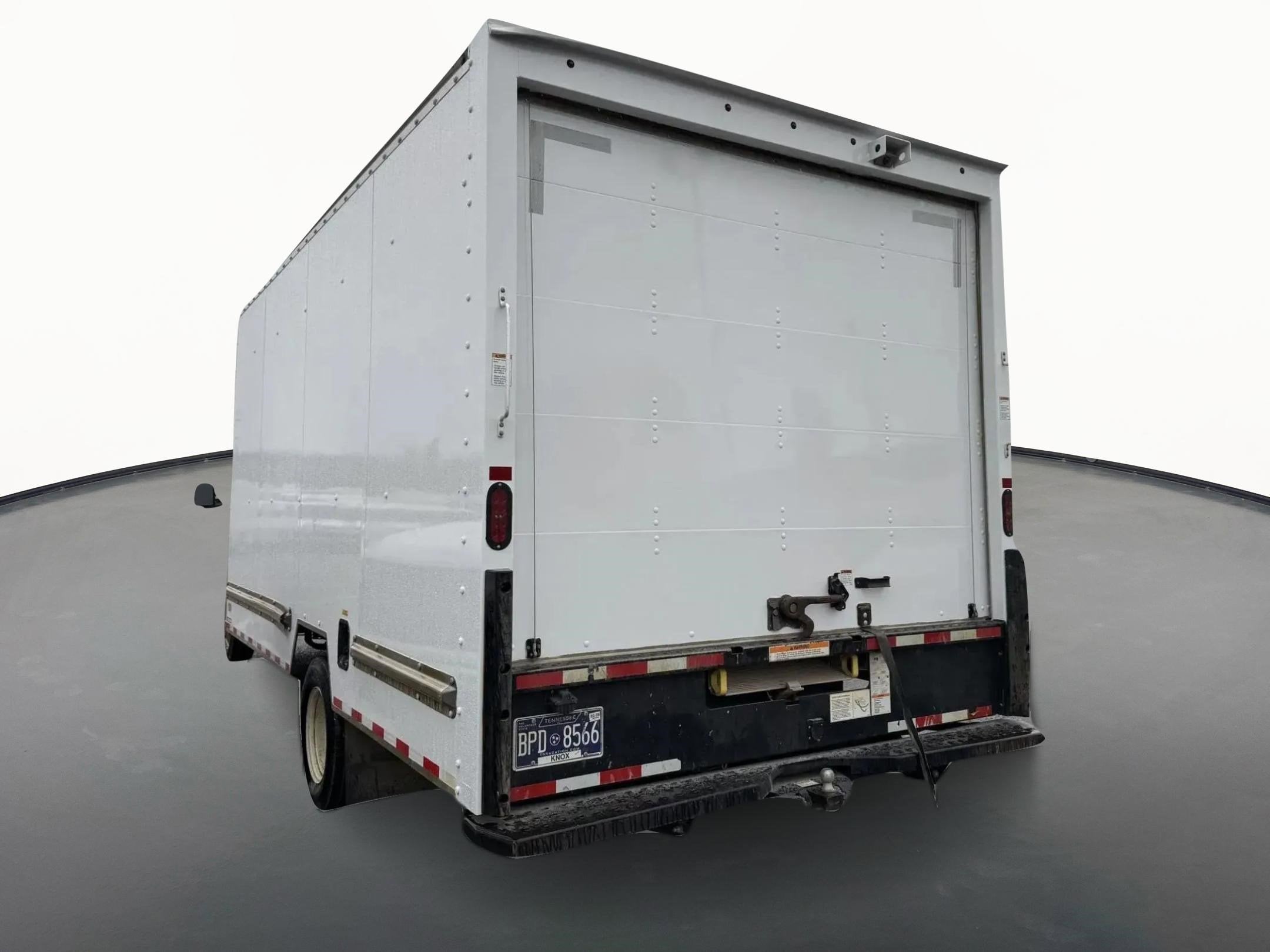 2024 Ford E-Series Cutaway E-350