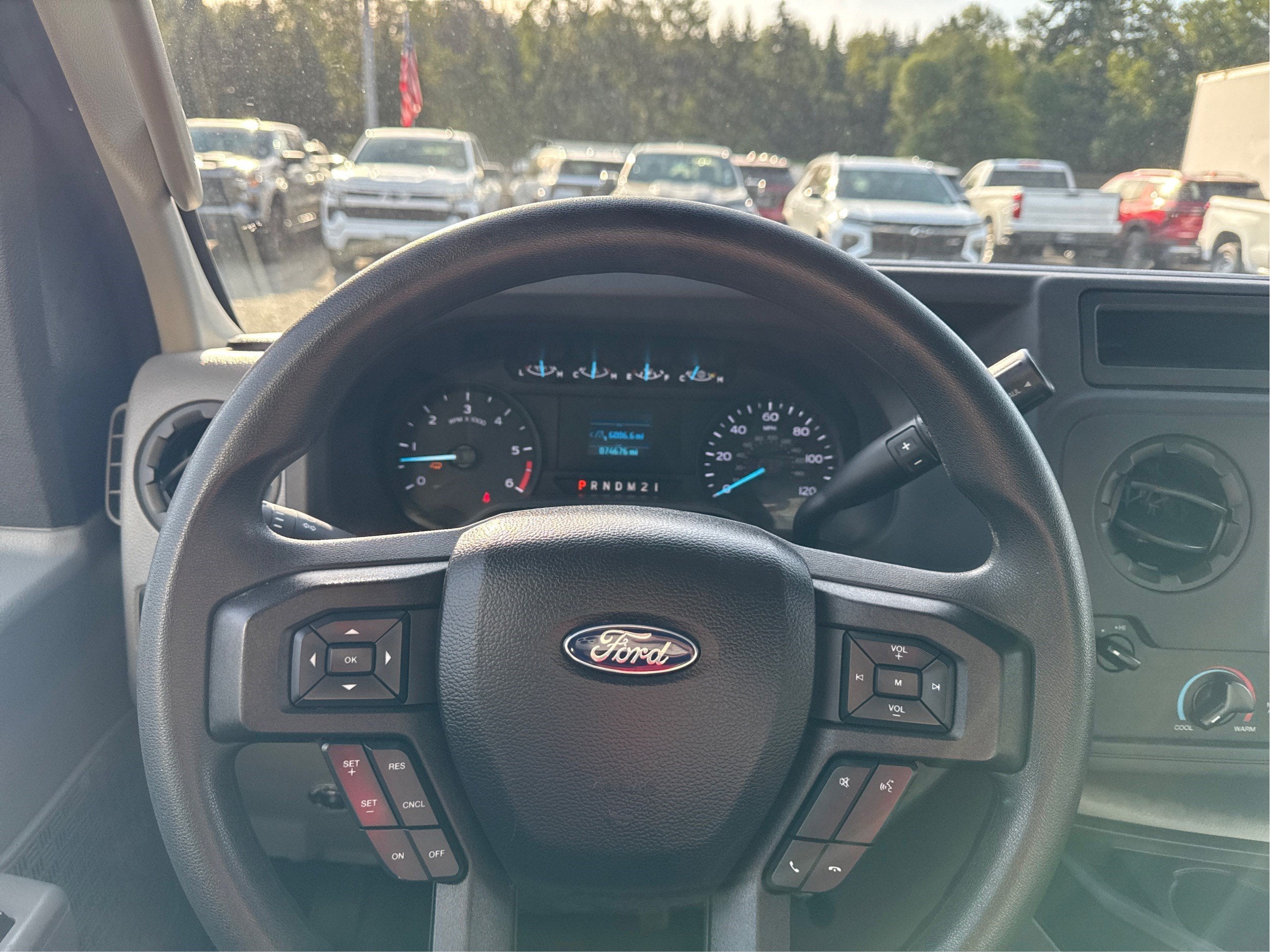 2024 Ford E-Series Cutaway E-350