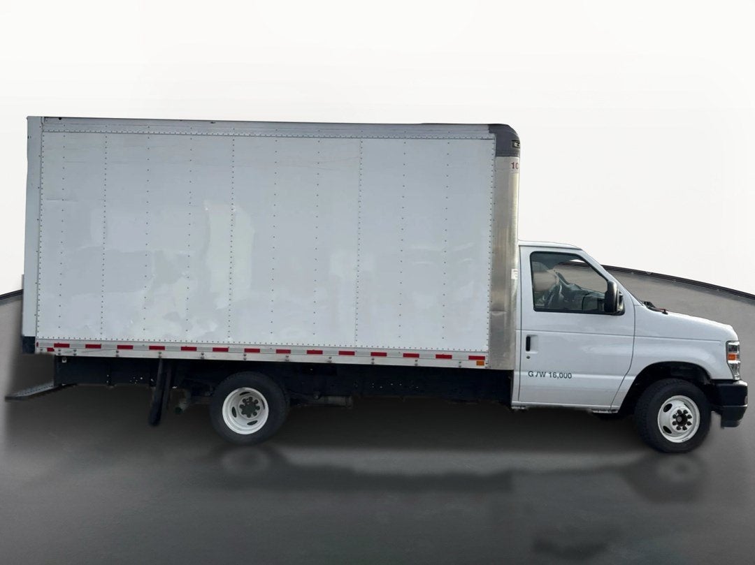 2024 Ford E-Series Cutaway E-350