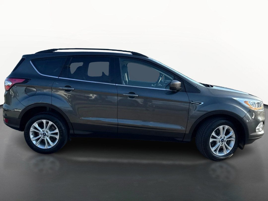 Used 2018 Ford Escape SEL with VIN 1FMCU9HD8JUB91119 for sale in Federal Way, WA