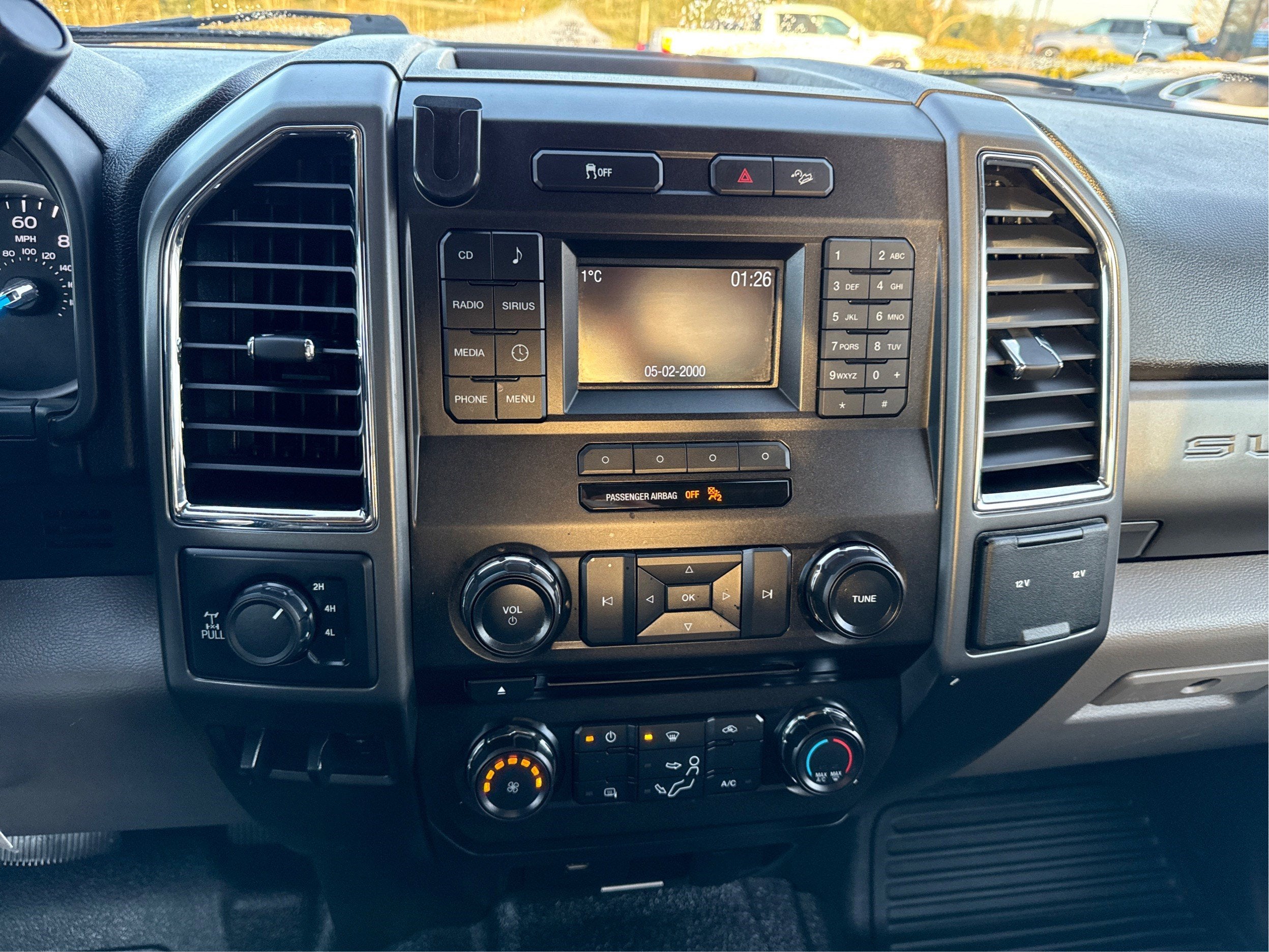 2017 Ford Super Duty F-350 SRW Platinum