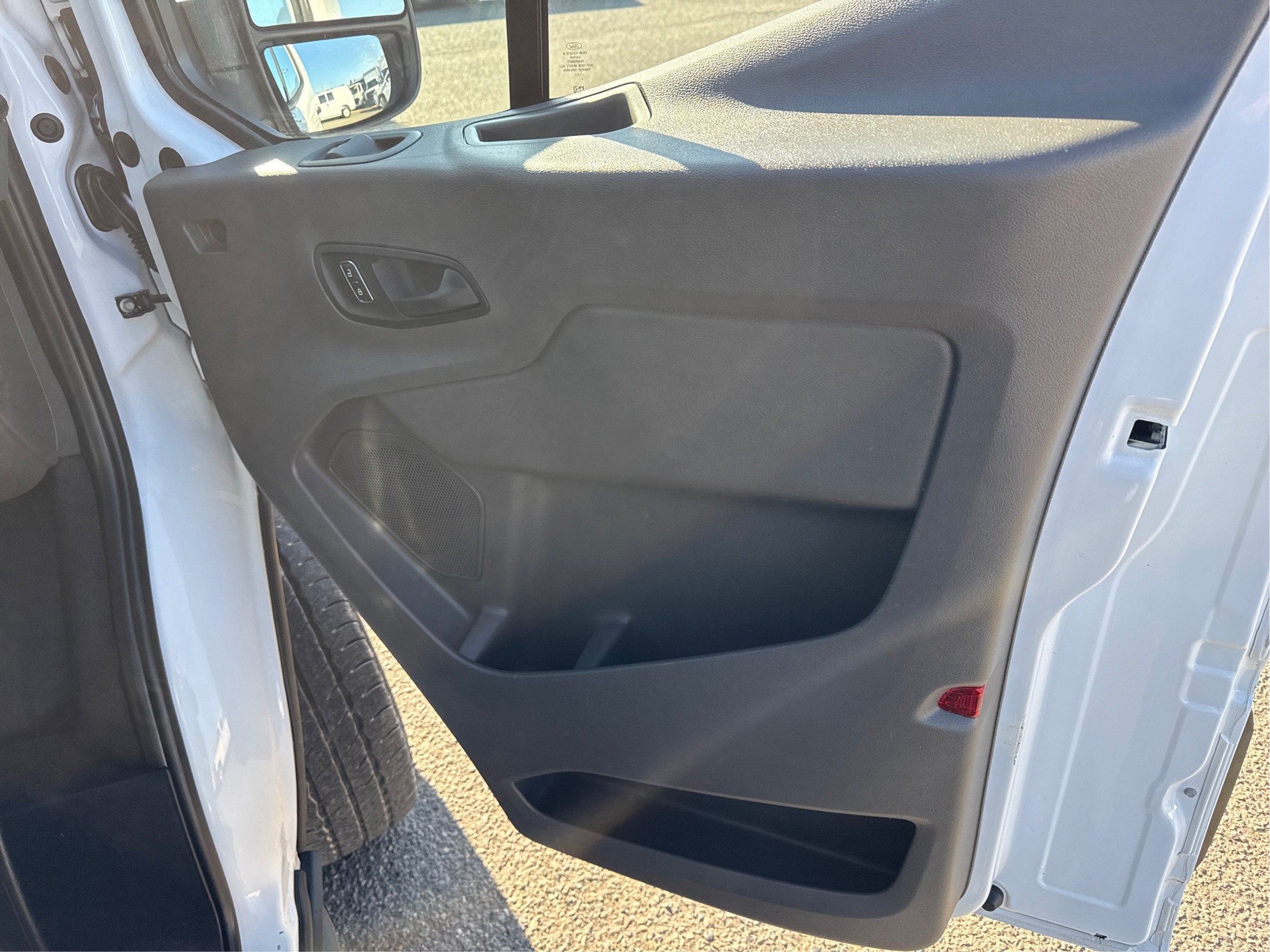 2023 Ford Transit Cargo Van T250 LOW RF RWD
