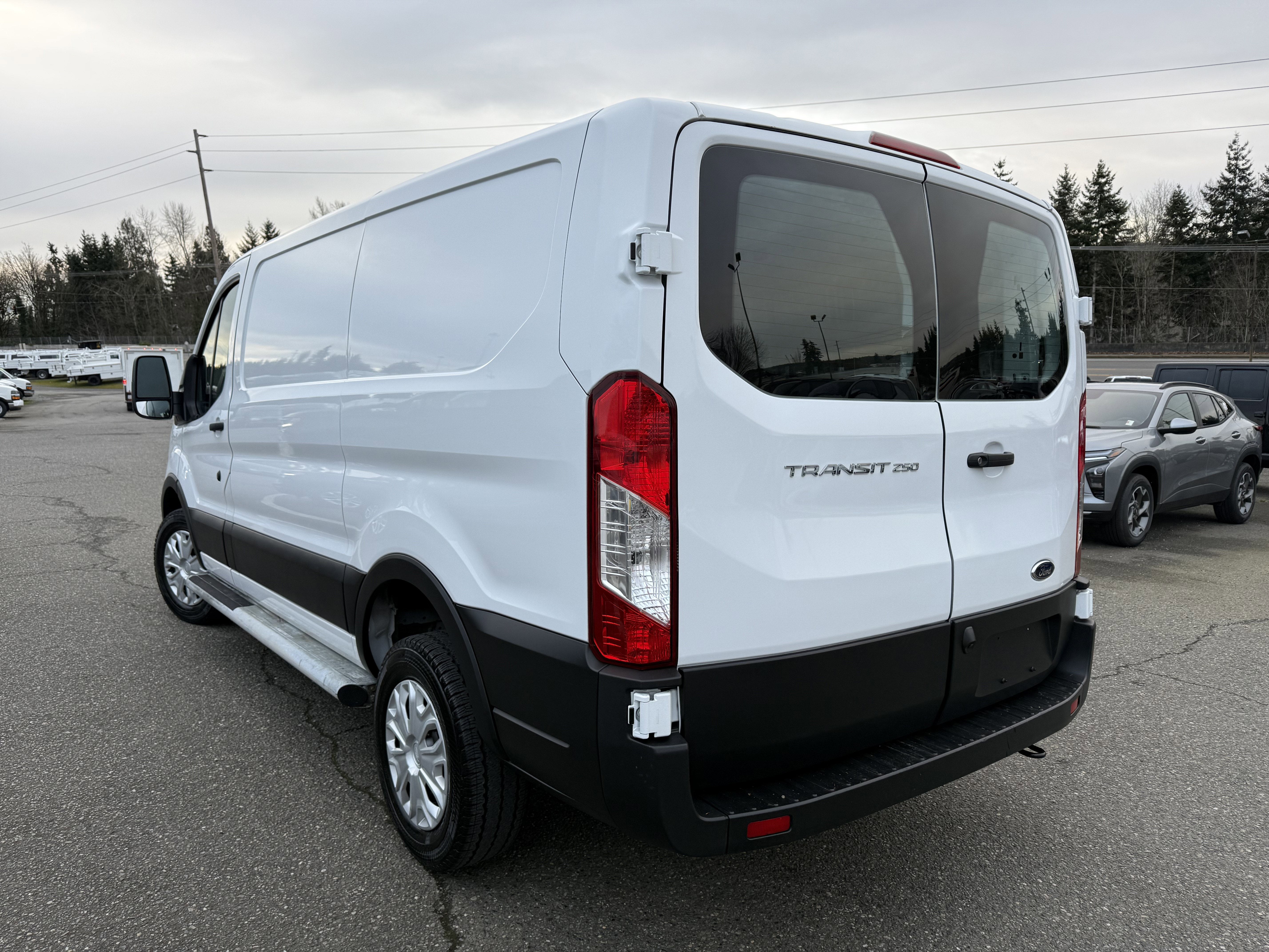 2024 Ford Transit Cargo Van T250 RWD LOW RF