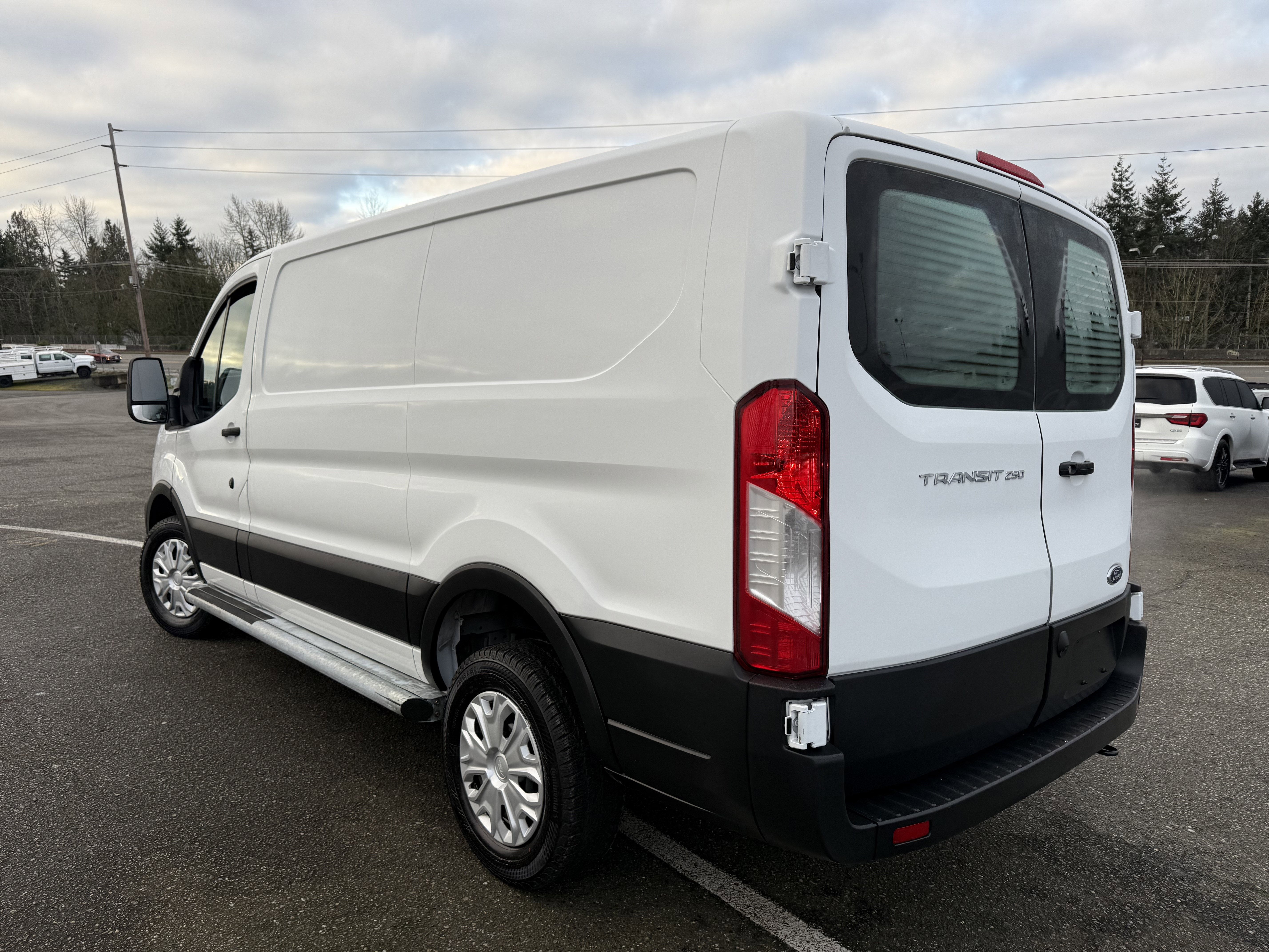 2024 Ford Transit Cargo Van T250 RWD LOW RF