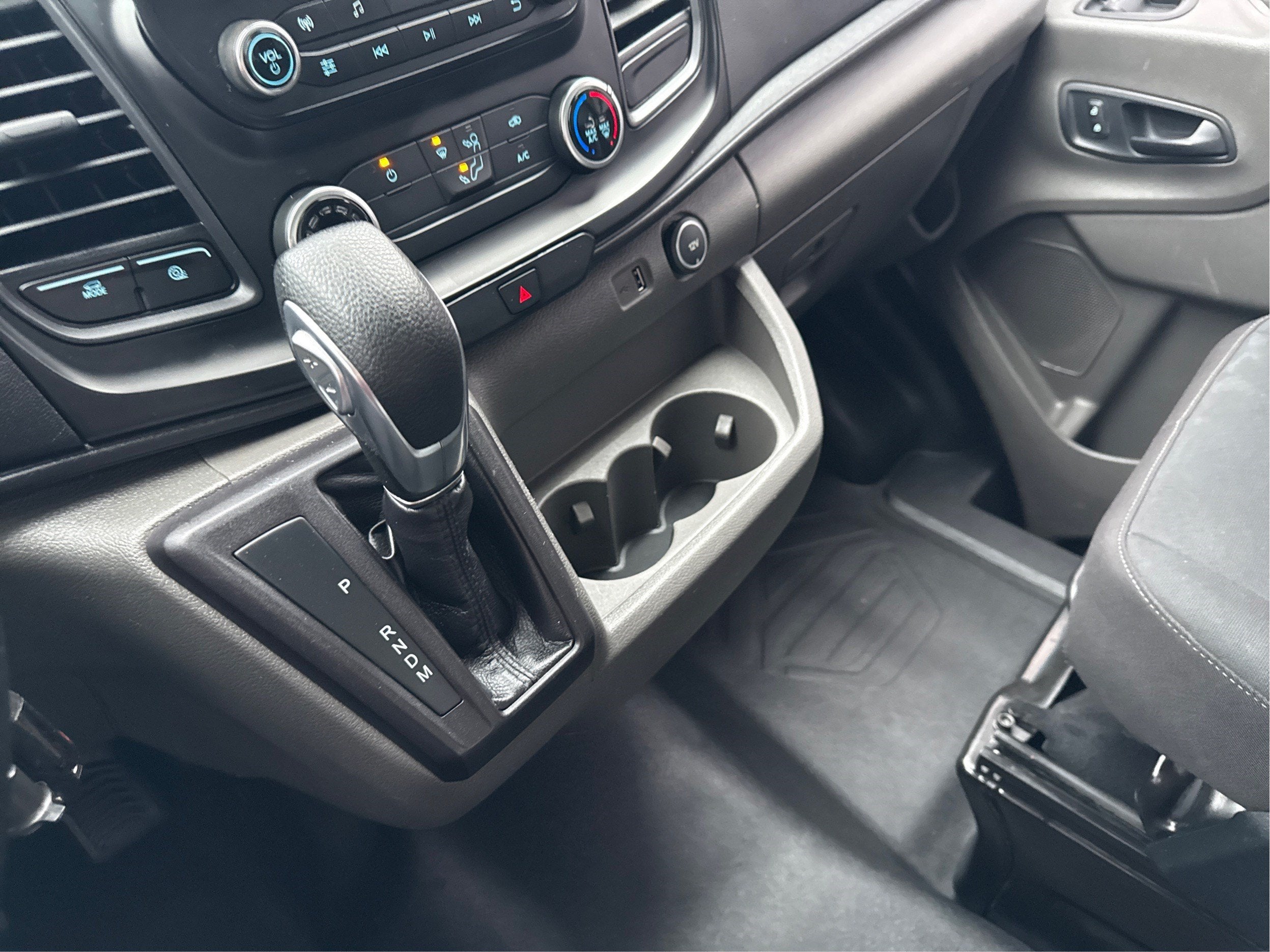 2020 Ford Transit-250 Cargo Van Base