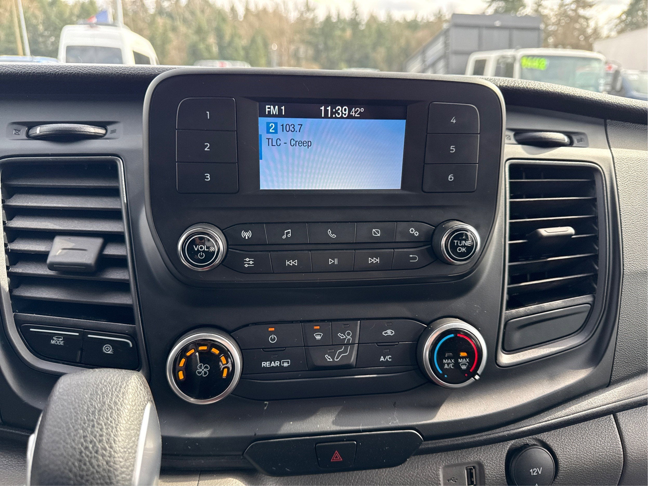 2024 Ford Transit-250 Cargo Van T250 RWD LOW RF