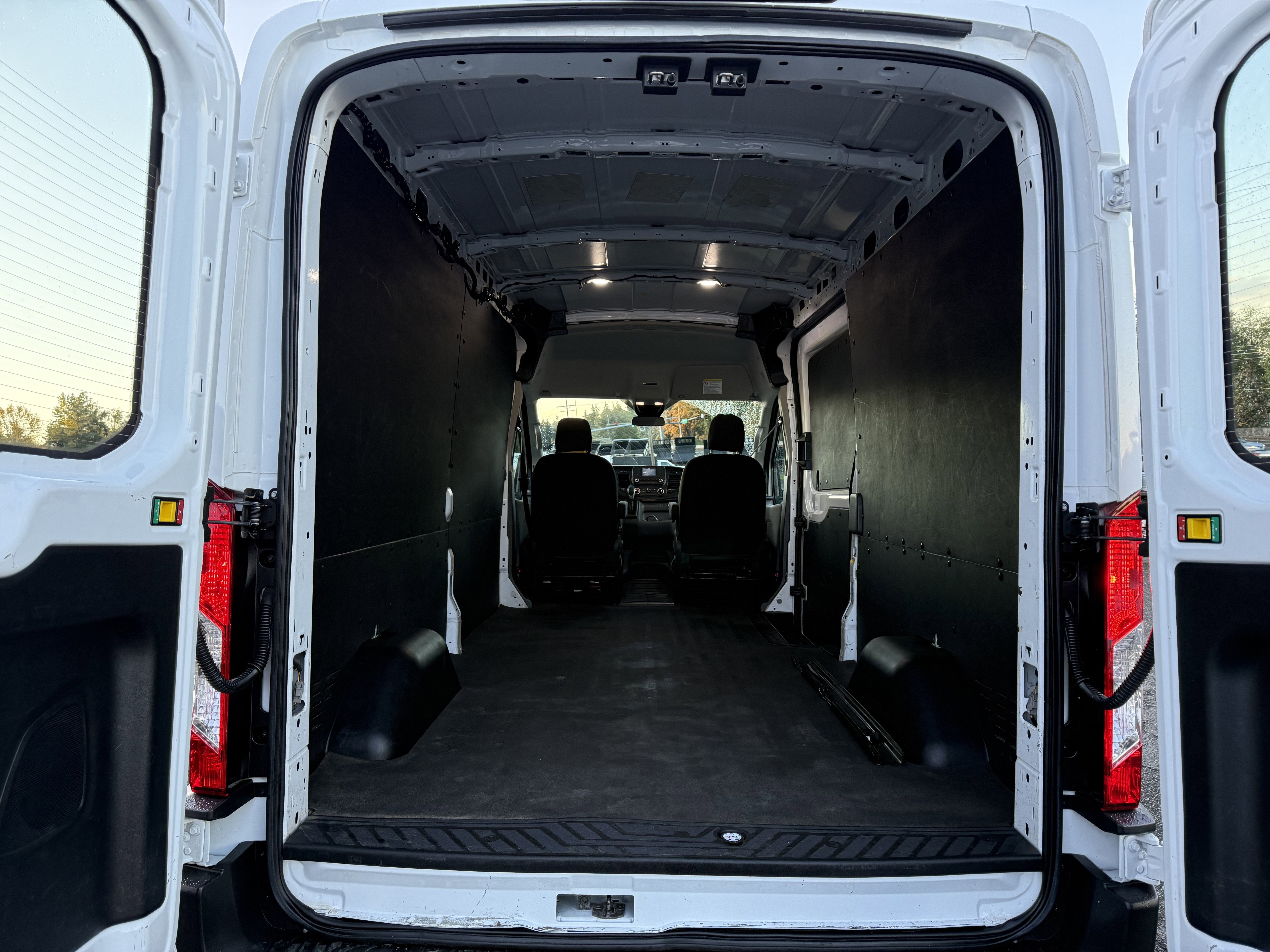 2021 Ford Transit-250 Cargo Van T-250 MD RF AWD