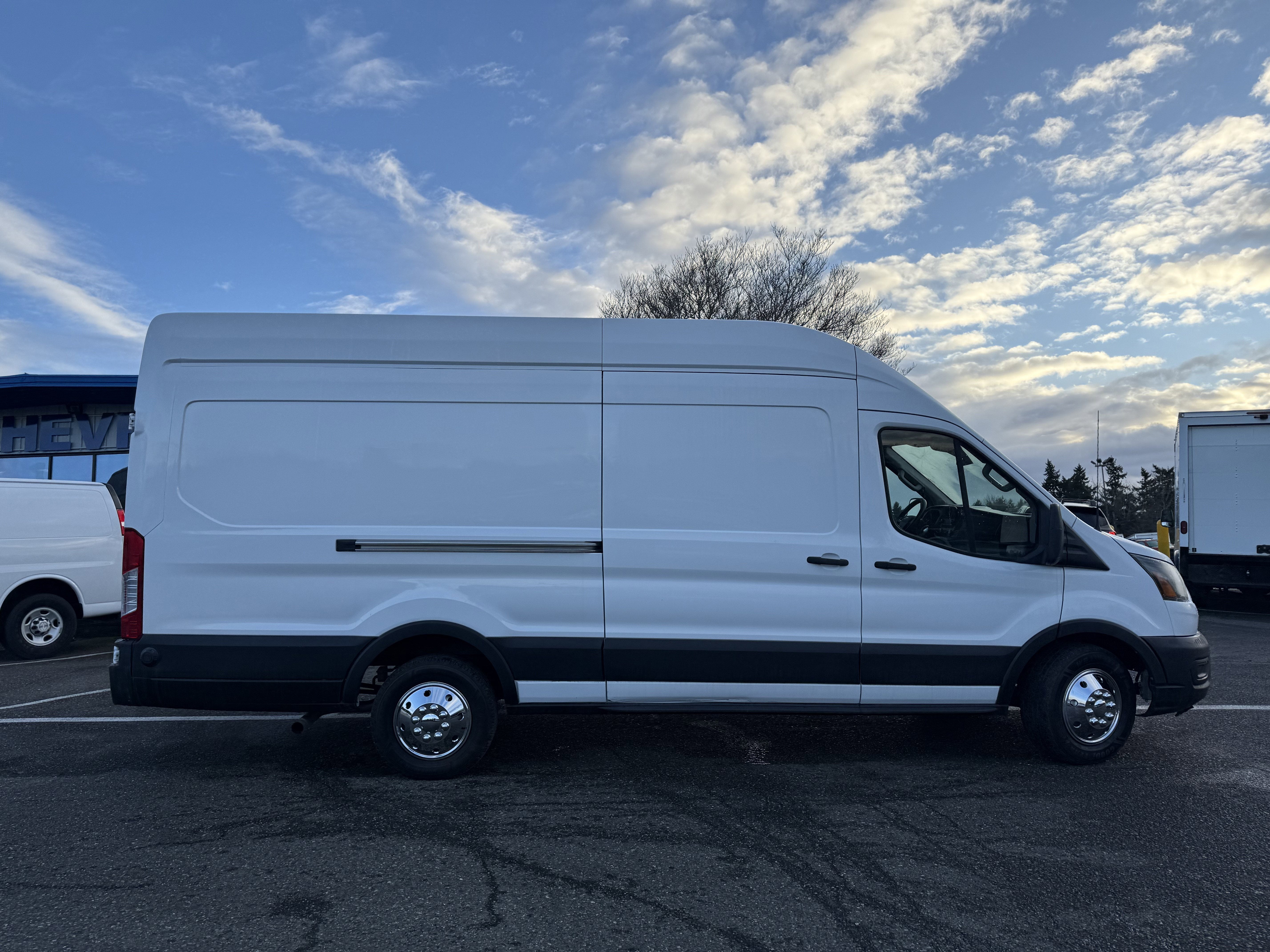 2022 Ford Transit-350 Cargo Van T350 AWD EL HI 95