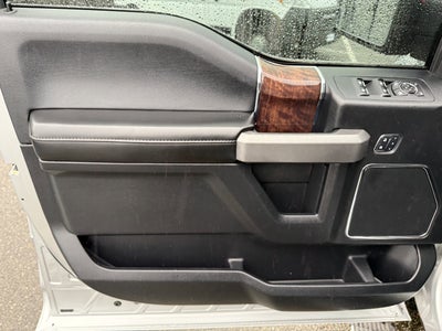 2017 Ford F-150 Platinum