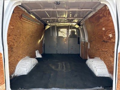2010 Ford Econoline Cargo Van Commercial