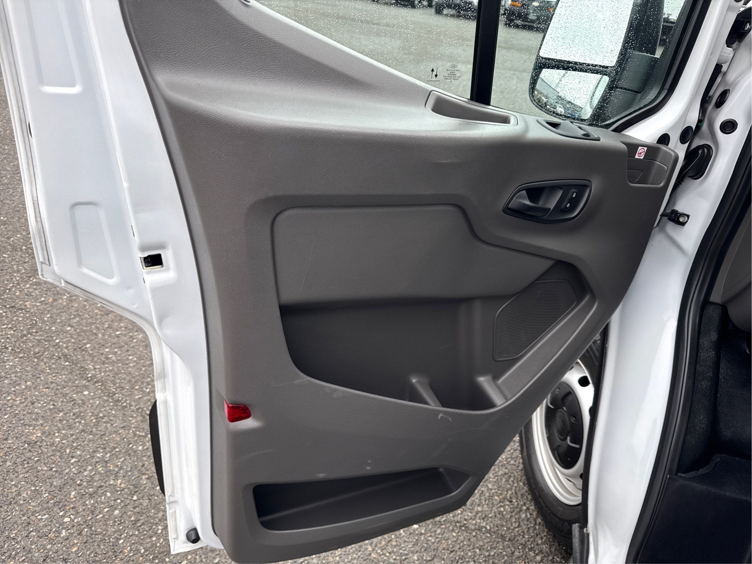 2020 Ford Transit Cargo Van T-150 MD RF RWD
