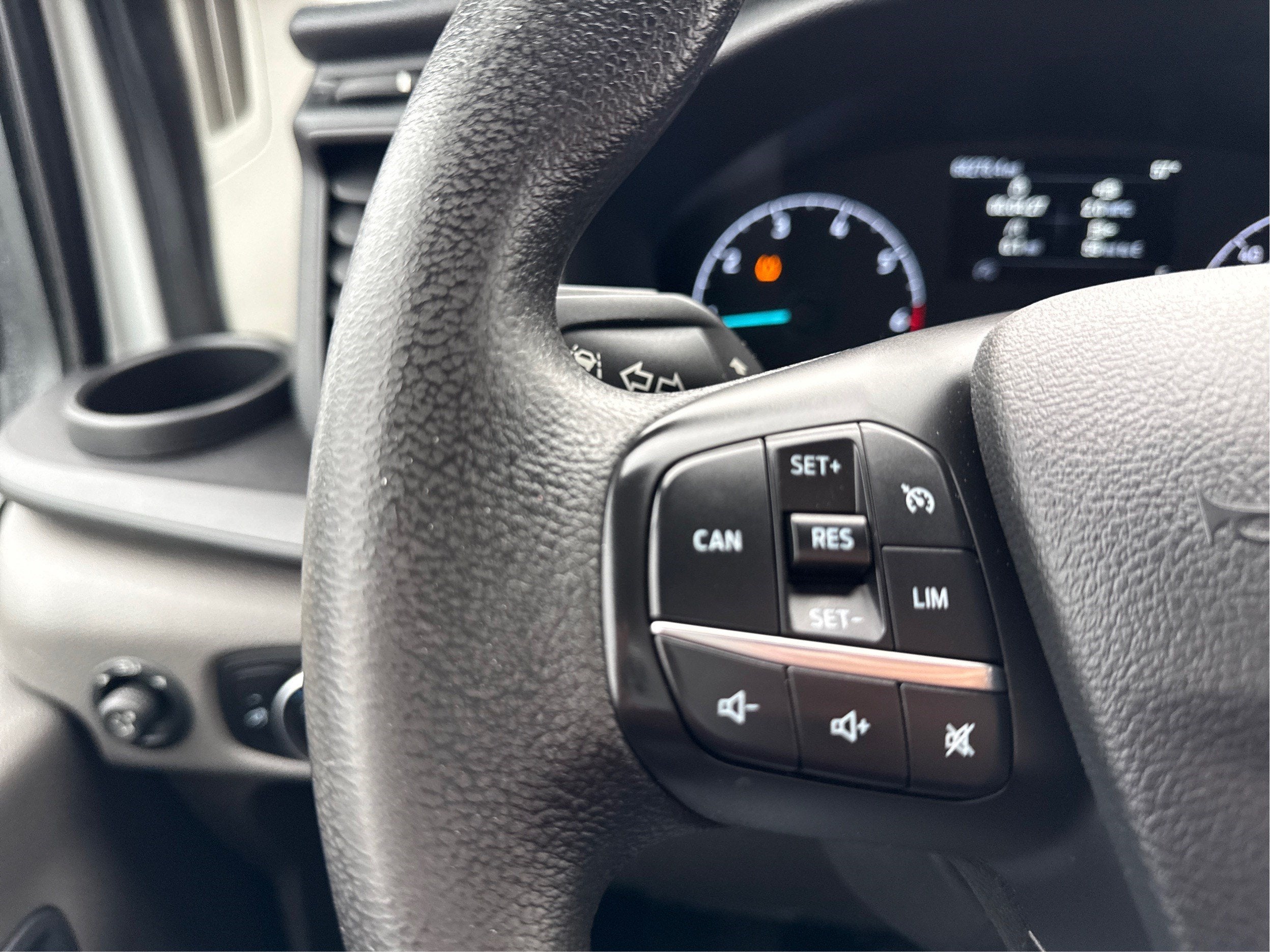 2020 Ford Transit Cargo Van T-150 MD RF RWD