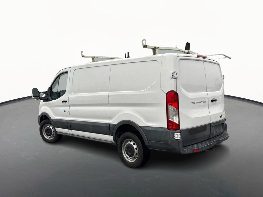 2017 Ford Transit Van T-250 130 LW RF S