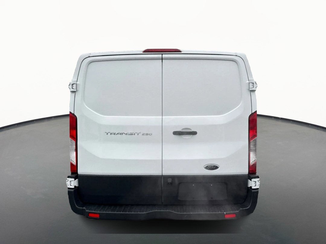 2017 Ford Transit-250 Base