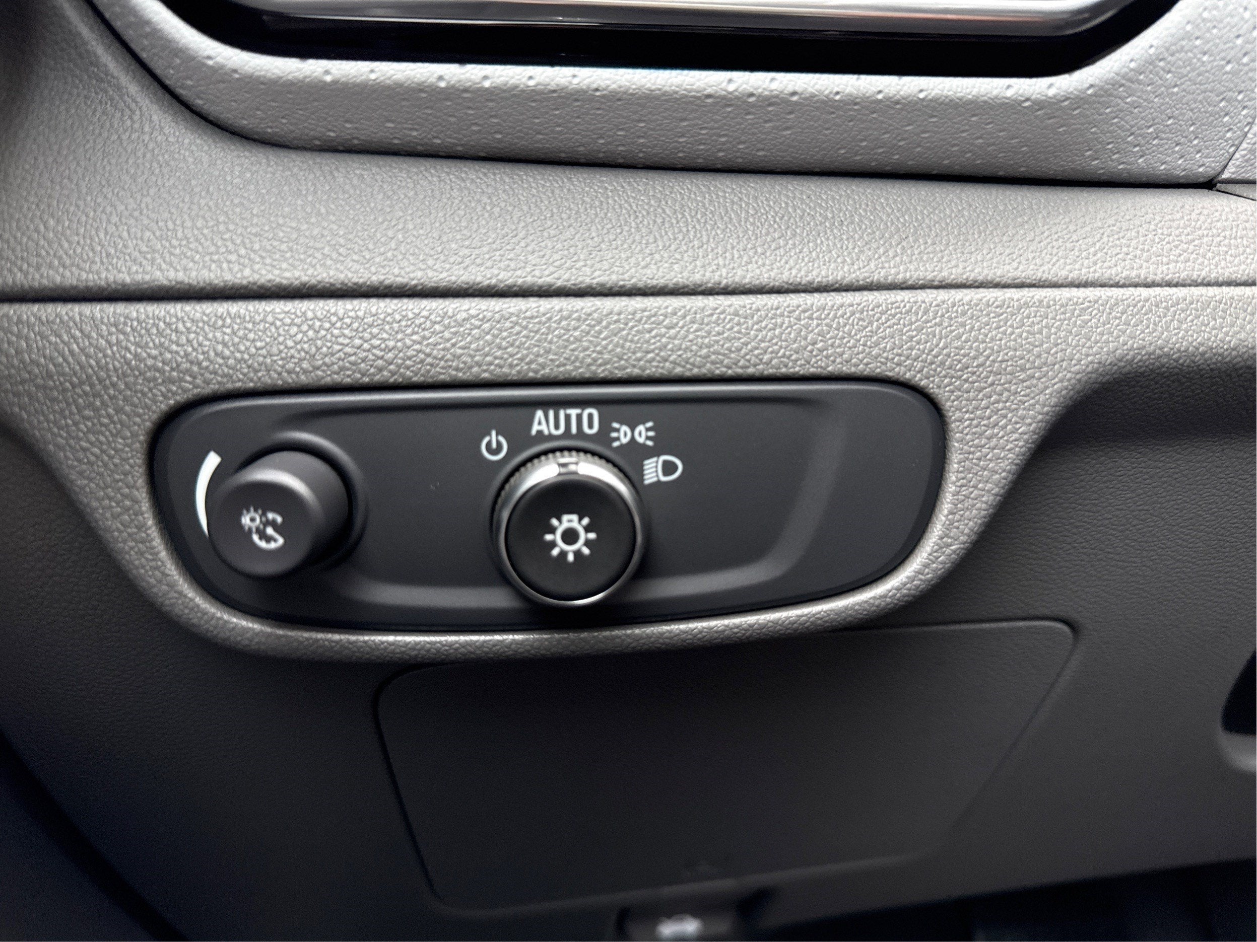 2022 Chevrolet Bolt EUV Premier