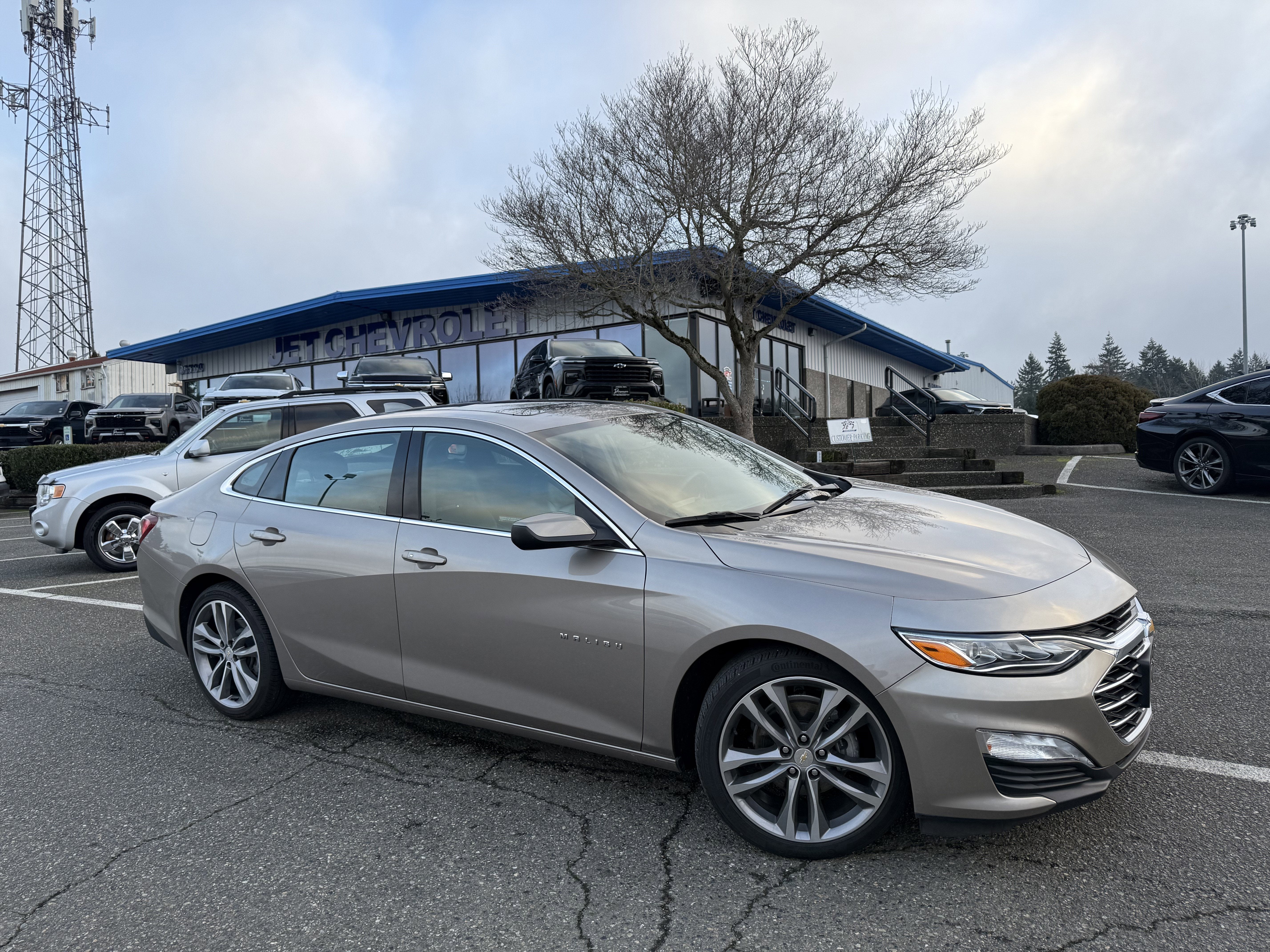 2023 Chevrolet Malibu 2LT