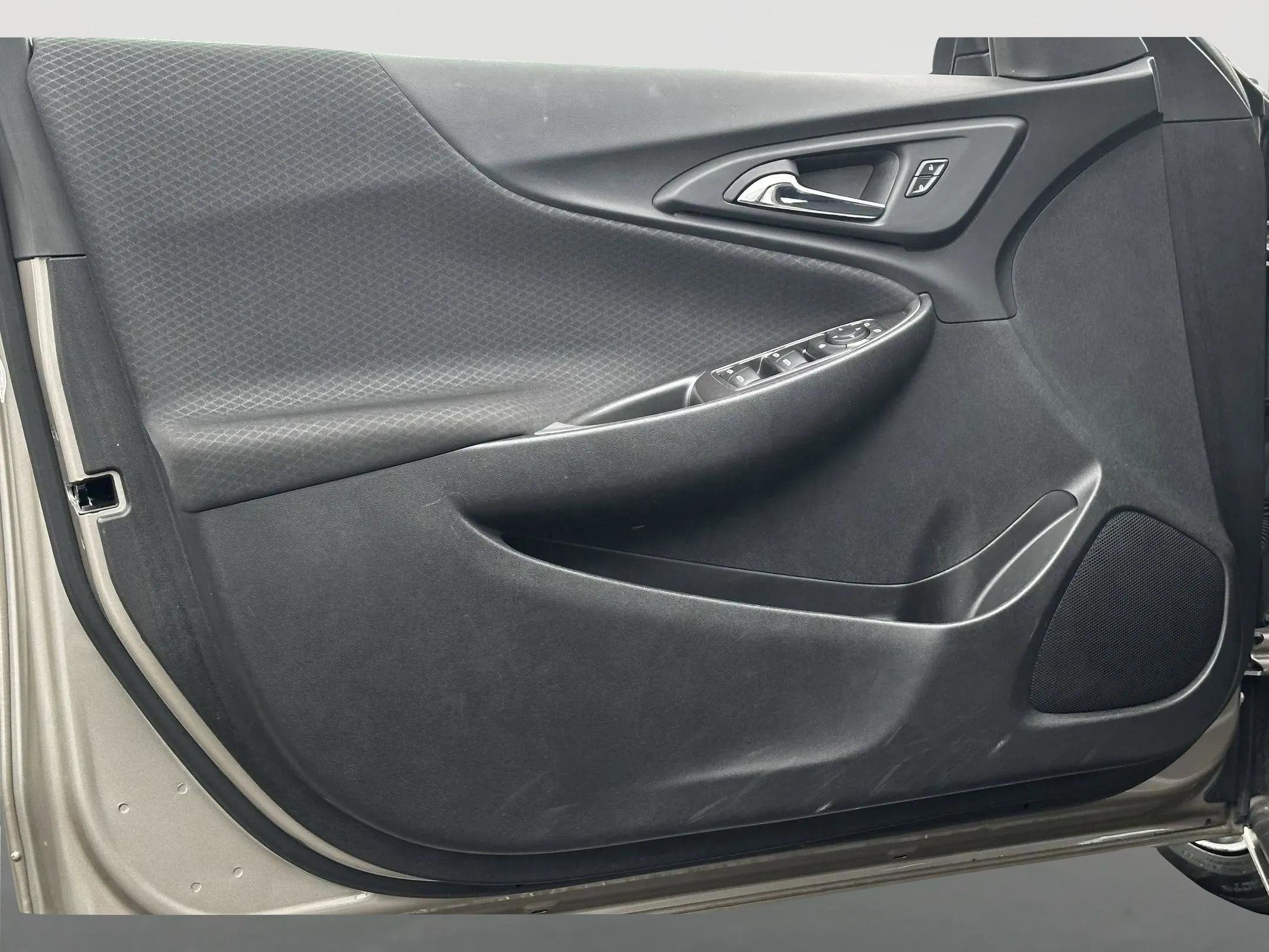 2022 Chevrolet Malibu RS