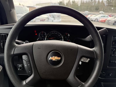 2023 Chevrolet Express Passenger 3500 1LS