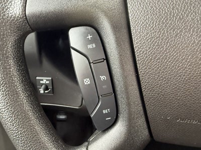 2023 Chevrolet Express Passenger 3500 1LS