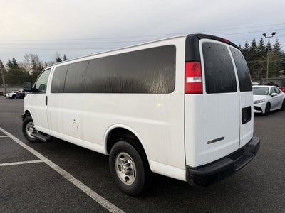 2023 Chevrolet Express Passenger 3500 1LS