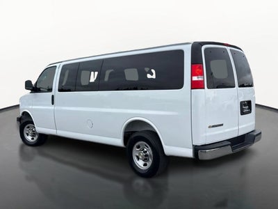 2025 Chevrolet Express Passenger 1LT