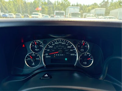 2024 Chevrolet Express Passenger 3500 1LT