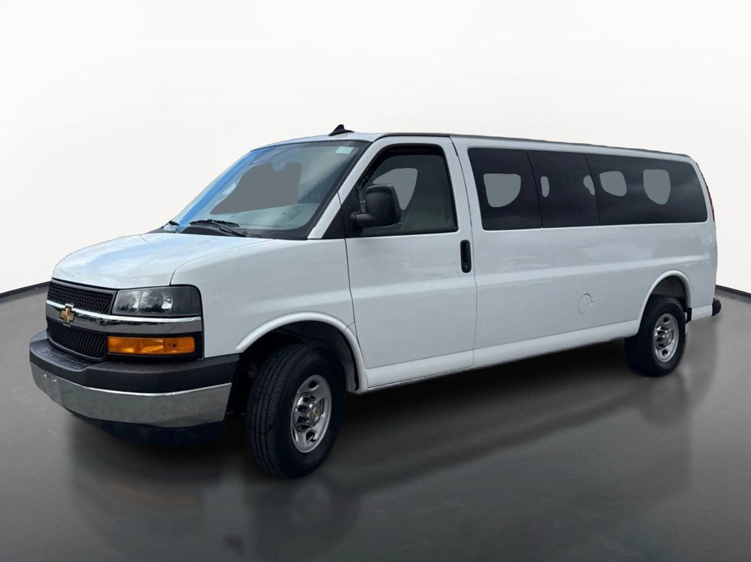 2025 Chevrolet Express Passenger 1LT