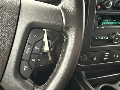 2022 Chevrolet Express Passenger 3500 1LT