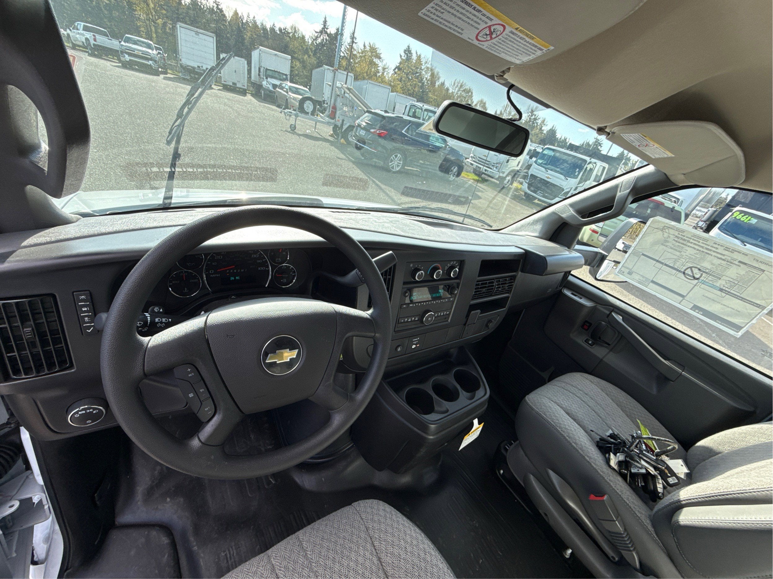 2026 Chevrolet Express Cutaway 3500 1WT