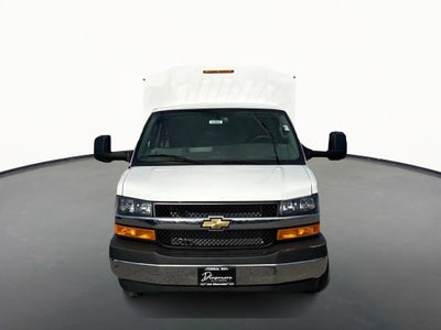 2026 Chevrolet Express Cutaway 3500 1WT